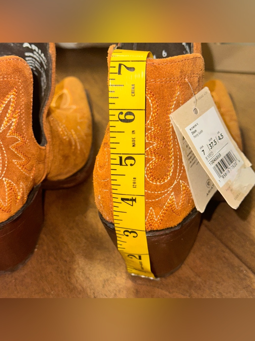 NWOB ARIAT WOMEN'S DIXON FASHION BOOTIES - SNIP TOE Sz 7 - Picture 8 of 16